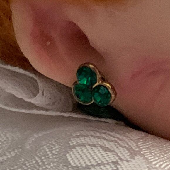 Jacqueline Kent's Collection Fairy Godmothers May's Emerald Love Porcelain Doll - Picture 4 of 16